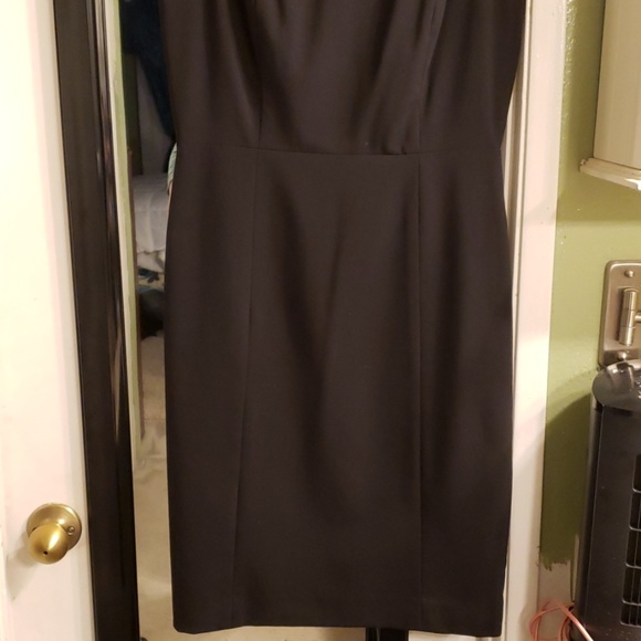 The little black dress - Picture 3 of 3